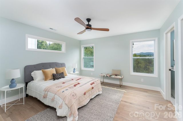 12 Crestfield Avenue, Woodfin, NC 28804
