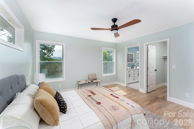 12 Crestfield Avenue, Woodfin, NC 28804