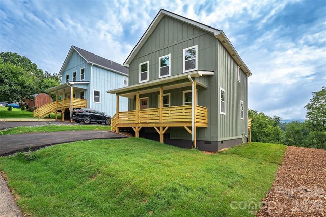 12 Crestfield Avenue, Woodfin, NC 28804