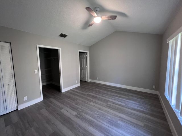 1596 Hawthorne Place, Wellington, FL 33414