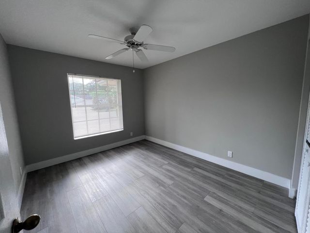1596 Hawthorne Place, Wellington, FL 33414