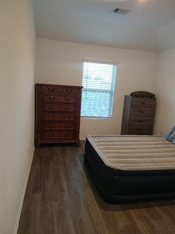 22043 Juniper Crossing Drive, New Caney, TX 77357