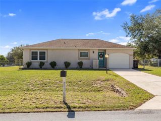 18 OAK COURT, Ocala, FL 34472