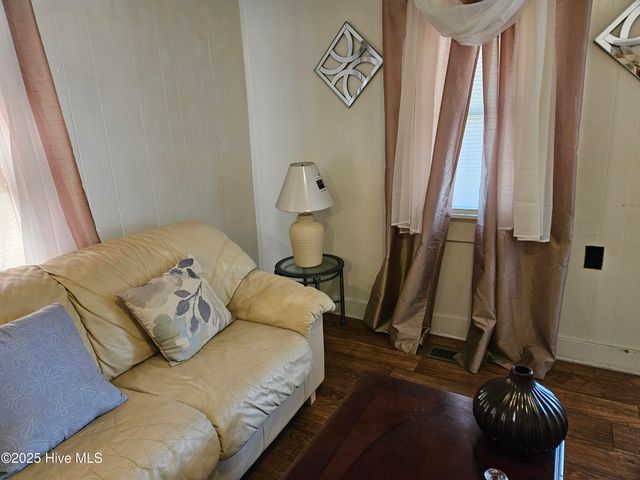 109 Wilson Street, Williamston, NC 27892