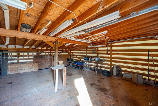 997 Toytown Rd., Amherst, VA 24521