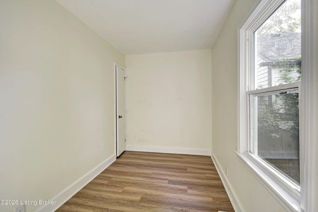 1120 Tennessee Ave, Louisville, KY 40208