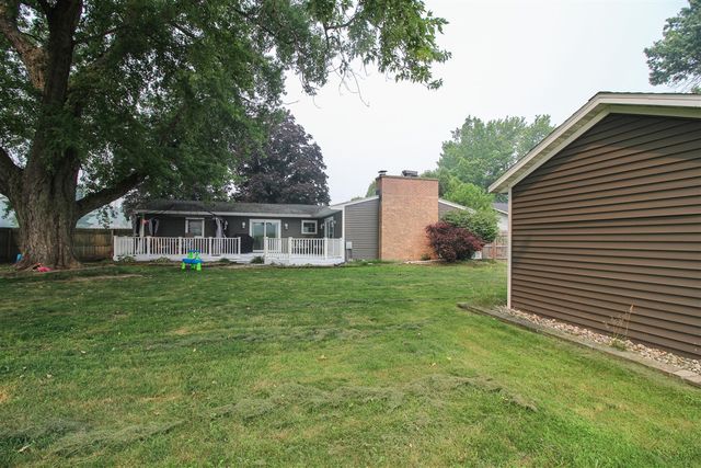 10577 S Sprinkle Road, Vicksburg, MI 49097