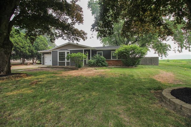 10577 S Sprinkle Road, Vicksburg, MI 49097