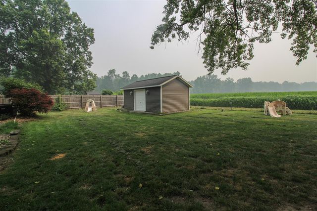 10577 S Sprinkle Road, Vicksburg, MI 49097