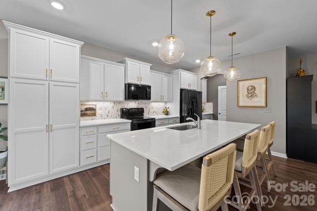 157 Montgomery Place, Mount Gilead, NC 27306