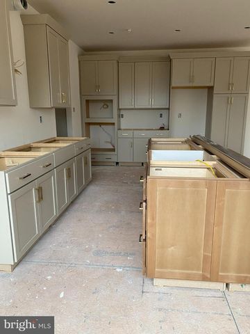 103 ALDERWOOD LANE, Royersford, PA 19468