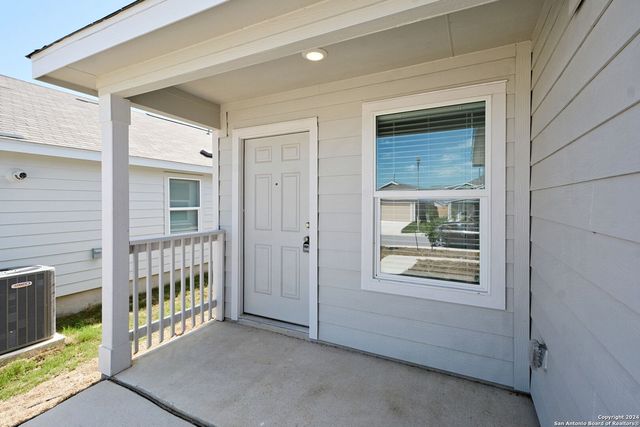758 TULSA TRL, New Braunfels, TX 78132