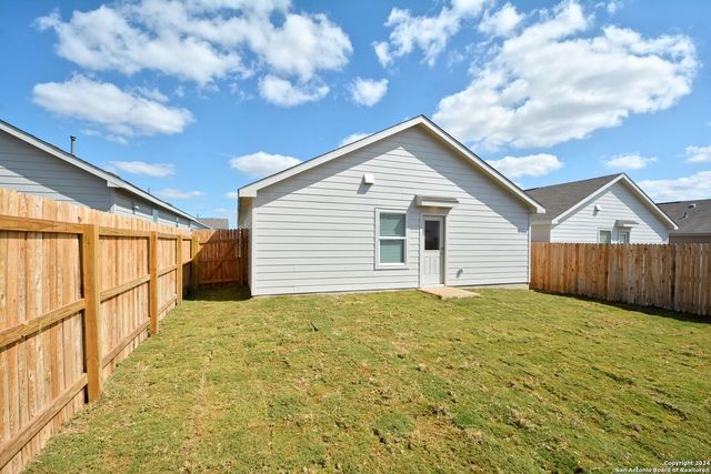 758 TULSA TRL, New Braunfels, TX 78132