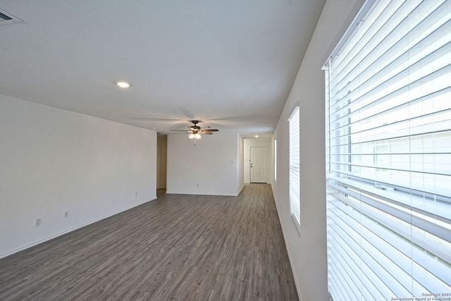 758 TULSA TRL, New Braunfels, TX 78132