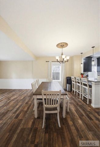 419 4th Street, Idaho Falls, ID 83401