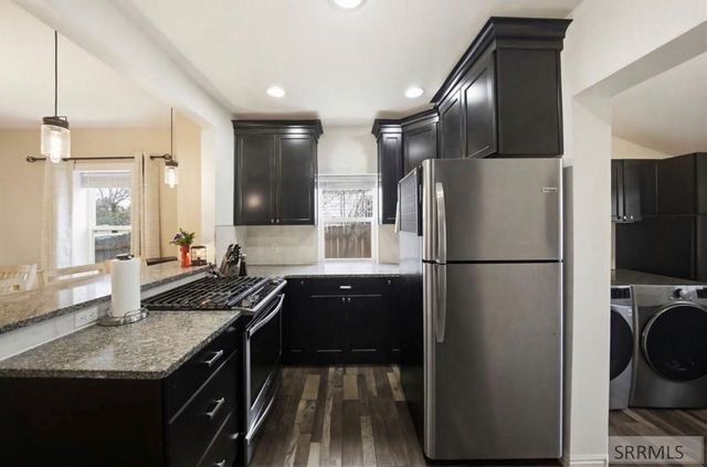 419 4th Street, Idaho Falls, ID 83401