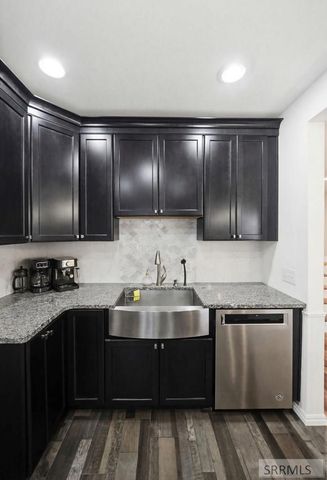 419 4th Street, Idaho Falls, ID 83401