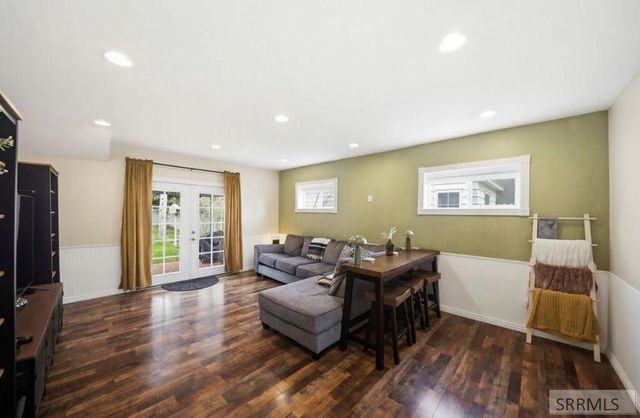 419 4th Street, Idaho Falls, ID 83401