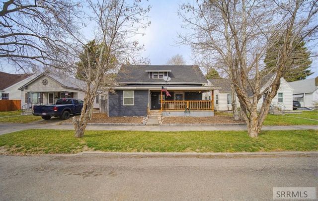 419 4th Street, Idaho Falls, ID 83401