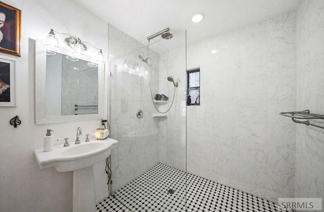 419 4th Street, Idaho Falls, ID 83401