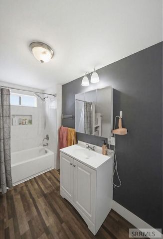 419 4th Street, Idaho Falls, ID 83401