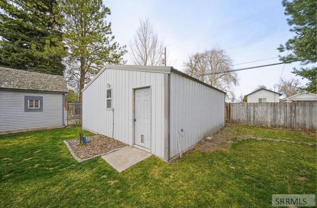 419 4th Street, Idaho Falls, ID 83401