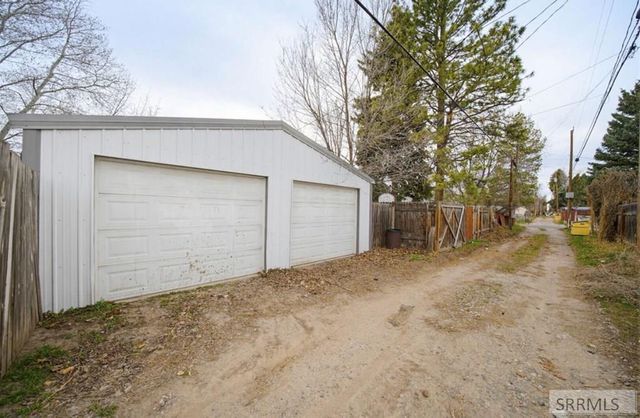 419 4th Street, Idaho Falls, ID 83401