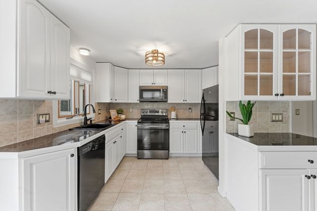 33 Purchase Street A, Milford, MA 01757