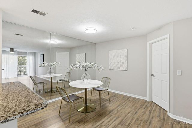 120 Carrington Lane, Loveland, OH 45140