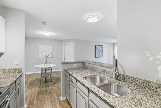 120 Carrington Lane, Loveland, OH 45140