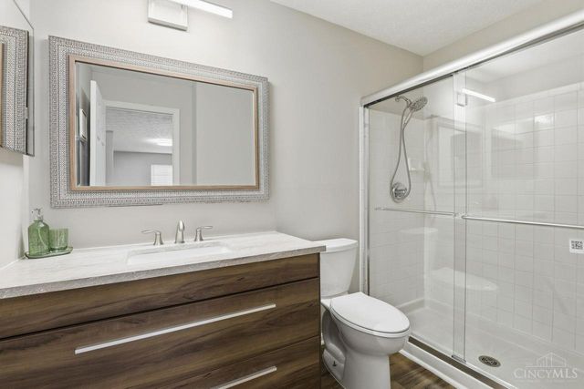 120 Carrington Lane, Loveland, OH 45140