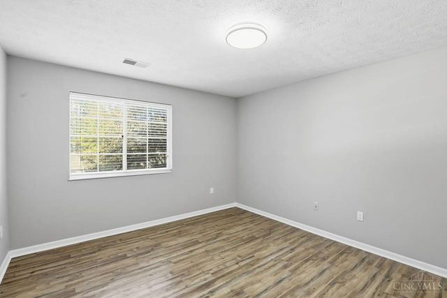 120 Carrington Lane, Loveland, OH 45140