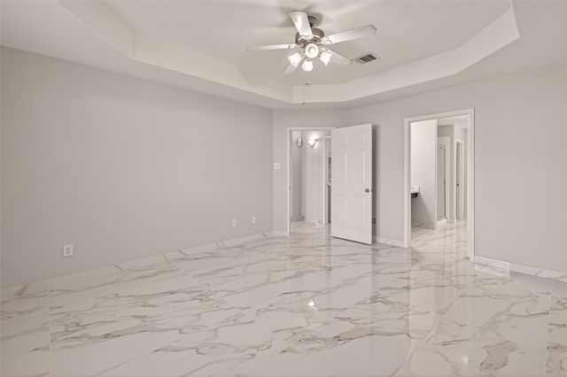 71 N Forrest Avenue, La Porte, TX 77571