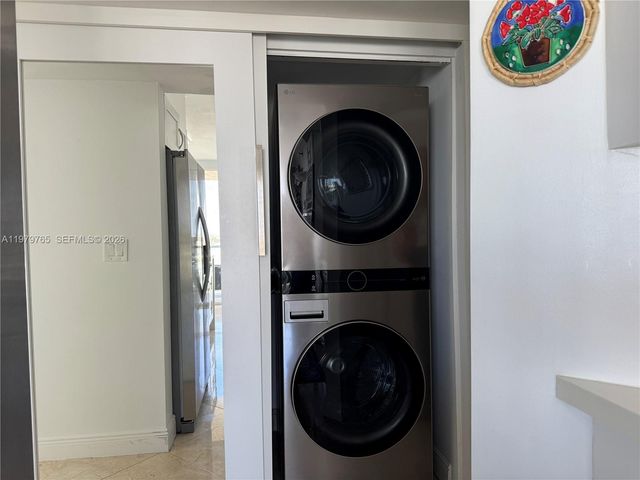 7330 Ocean Ter 8-D, Miami Beach, FL 33141