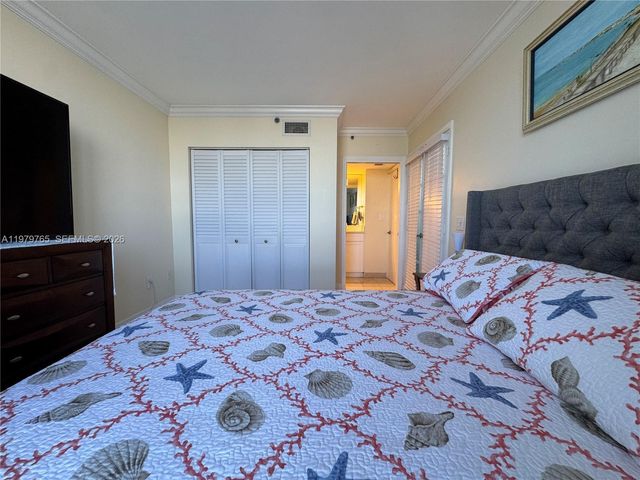 7330 Ocean Ter 8-D, Miami Beach, FL 33141