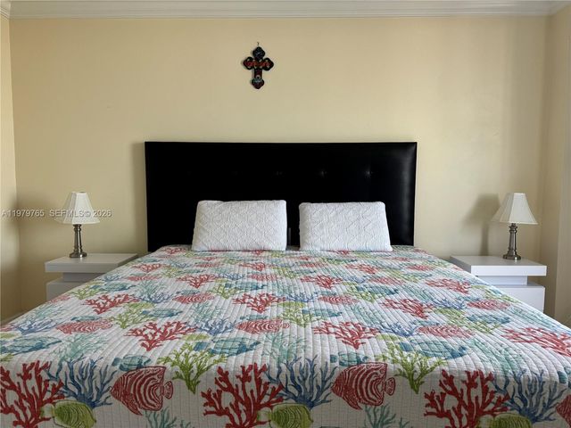 7330 Ocean Ter 8-D, Miami Beach, FL 33141