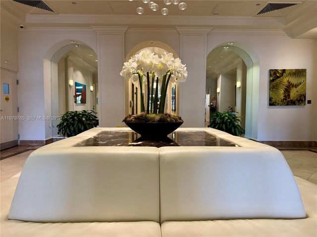 7330 Ocean Ter 8-D, Miami Beach, FL 33141