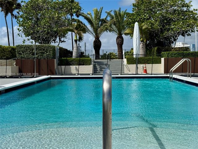 7330 Ocean Ter 8-D, Miami Beach, FL 33141