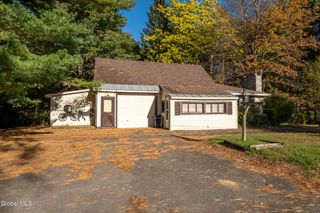 1557 County Highway 107, Perth, NY 12010