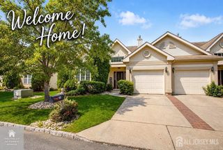 17 Umberland Place, Monroe, NJ 08831