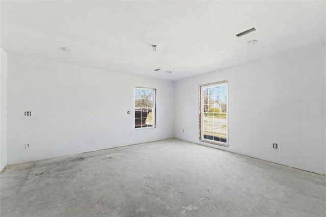 1409 Oaks Manor Drive, Fayetteville, AR 72703