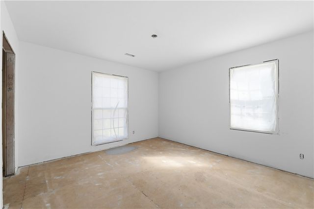 1409 Oaks Manor Drive, Fayetteville, AR 72703