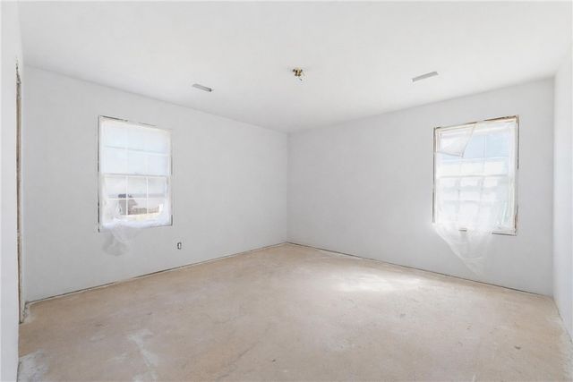 1409 Oaks Manor Drive, Fayetteville, AR 72703