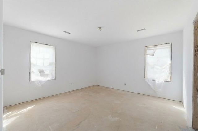 1409 Oaks Manor Drive, Fayetteville, AR 72703