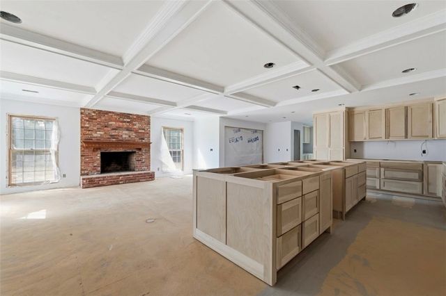 1409 Oaks Manor Drive, Fayetteville, AR 72703