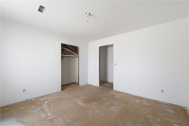 1409 Oaks Manor Drive, Fayetteville, AR 72703