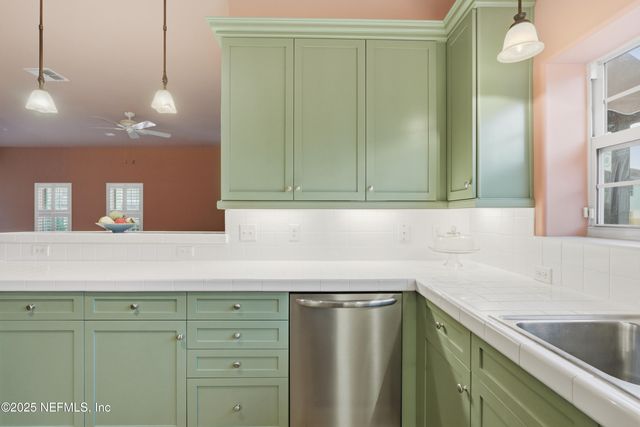 99 GRAND RAVINE Drive, St. Augustine, FL 32086