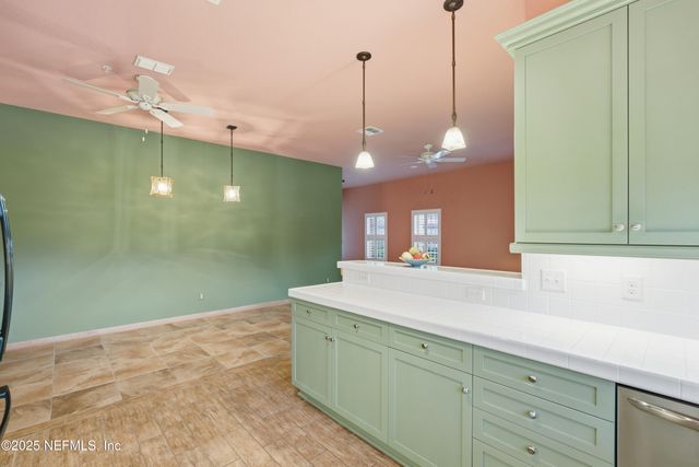 99 GRAND RAVINE Drive, St. Augustine, FL 32086