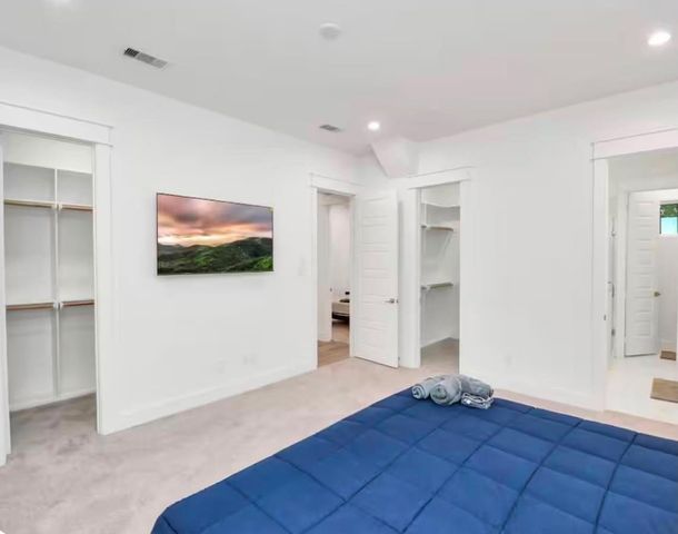 502 Schweikhardt Street C, Houston, TX 77020