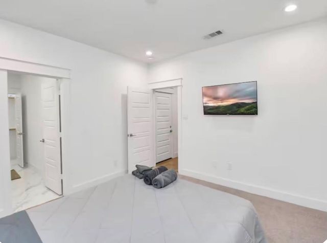 502 Schweikhardt Street C, Houston, TX 77020